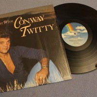 CONWAY TWITTY - A NIGHT WITH CONWAY TWITTY - 