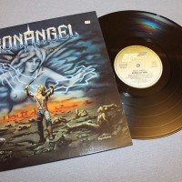 IRON ANGEL - WINDS OF WAR - 