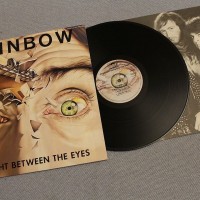 RAINBOW - STRAIGHT BETWEEN THE EYES (j) - 