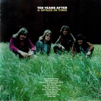 TEN YEARS AFTER - A SPACE IN TIME - 