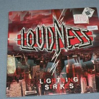 LOUDNESS - LIGHTNING STRIKES (a) - 