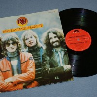 BARCLAY JAMES HARVEST - EVERYONE IS EVERYBODY ELSE - 
