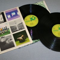 PINK FLOYD - A NICE PAIR: THE PIPER AT THE GATES OF DAWN / A SAUCERFUL OF SECRETS - 
