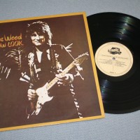 ROLLING STONES -RONNIE WOOD - NOW LOOK (uk) - 