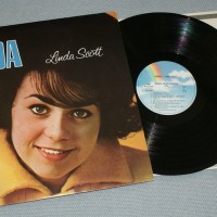 LINDA SCOTT - SINGLES (j) - 