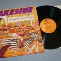 LAKESIDE - KEEP ON MOVING STRAIGHT AHEAD (j) - 