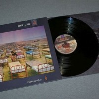 PINK FLOYD - A MOMENTARY LAPSE OF REASON - 