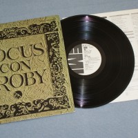 FOCUS - FOCUS CON PROBY (j) - 