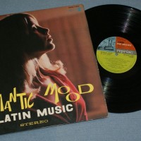 ROMANTIC MOOD IN LATIN  MUSIC - VARIOUS - 