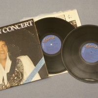 ELVIS PRESLEY - ELVIS IN CONCERT - 