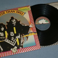 KISS - HOTTER THAN HELL (j) - 