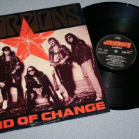 SCORPIONS - WIND OF CHANGE (single) - 
