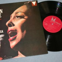 CARMEN McRAE - WOMAN TALK- LIVE AT THE VILLAGE GATE - ���������