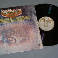 RICK WAKEMAN - JOURNEY TO THE CENTER OF THE EARTH - 