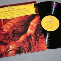 MOZART - REQUIEM  -   KARL BOHM - 