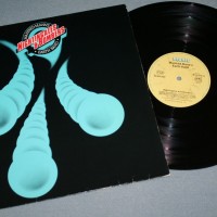 MANFRED MANN'S EARTH BAND - NIGHTINGALES AND BOMBERS - 