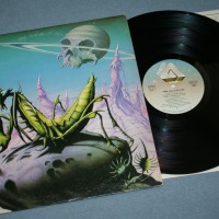 PRAYING MANTIS - TIME TELLS NO LIES - 