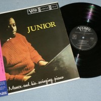 JUNIOR MANCE - JUNIOR (j) - 