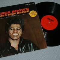 JAMES BROWN - PLAYS NEW BREED (THE BOO-GA-LOO) - 