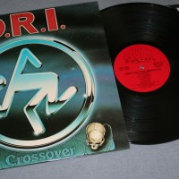 D.R.I. - CROSSOVER - ���������
