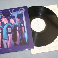 DEVO - NEW TRADITIONALISTS (a) (+ poster) - 