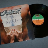 RAVEN - STAY HARD - 