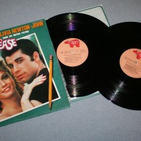 JOHN TRAVOLTA. OLIVIA NEWTON-JOHN - GREASE (j) - 