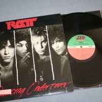 RATT - DANCING UNDERCOVER - 