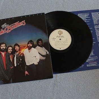 DOOBIE BROTHERS - ONE STEP CLOSER (j) - 