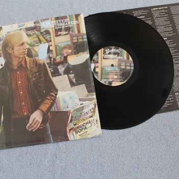 TOM PETTY & THE HEARTBREAKERS - HARD PROMISES - 