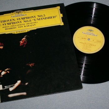 BEETHOVEN/ SCHUBERT - SYMPHONY NO 5/ SYMPHONY NO.8 "UNFINISHED" - HERBERT VON KARAJAN - 