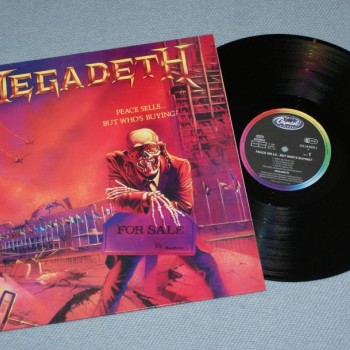 MEGADETH - PEACE SELLS... BUT WHO'S BUYING? - 