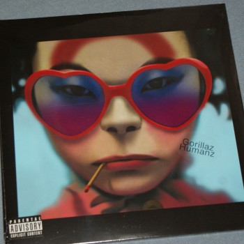 GORILLAZ - HUMANZ - 