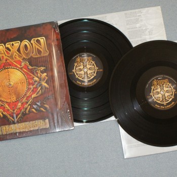 SAXON - INTO THE LABYRINTH - 