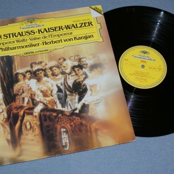 STRAUSS - KAISER- WALZER/ EMPEROR  WALTZ - HERBERT VON KARAJAN - 