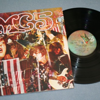 MC5 - KICK OUT THE JAMS - 