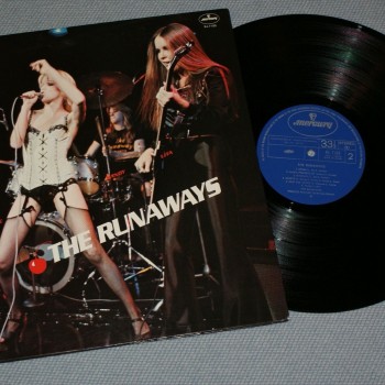 RUNAWAYS - THE RUNAWAYS (j) - 