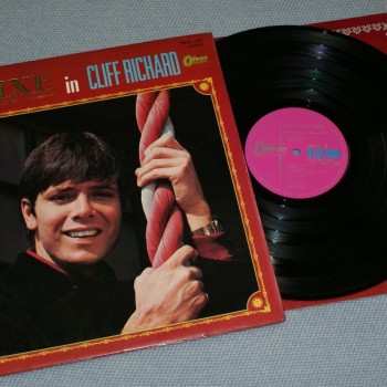 CLIFF RICHARD - DELUXE IN CLIFF RICHARD - 