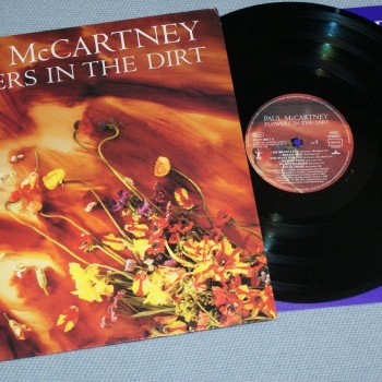 PAUL McCARTNEY - FLOWERS IN THE DIRT - 