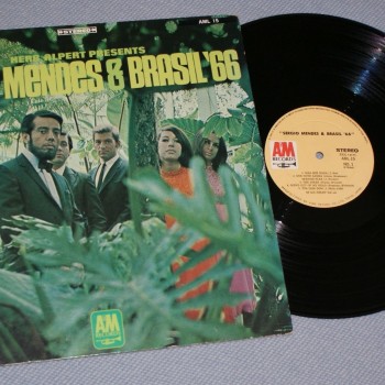 SERGIO MENDES & BRASIL' 66 - HERB ALBERT PRESENT SERGIO MENDES & BRASIL' 66 (j) - 