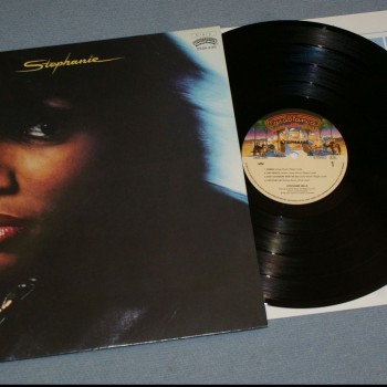 STEPHANIE MILLS - STEPHANIE - 