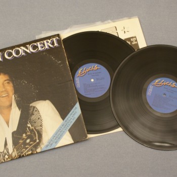 ELVIS PRESLEY - ELVIS IN CONCERT - 