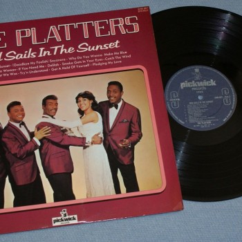 PLATTERS - RED SAILS IN THE SUNSET - 