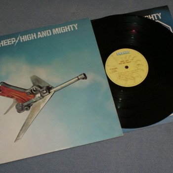 URIAH HEEP - HIGH AND MIGHTY - 