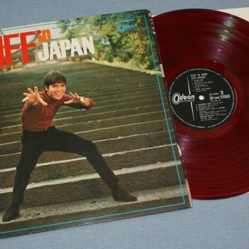 CLIFF RICHARD - CLIFF IN JAPAN (colour) - 