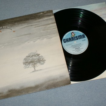 GENESIS - WIND & WUTHERING - 