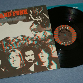 GRAND FUNK RAILROAD - SHININ'ON - 