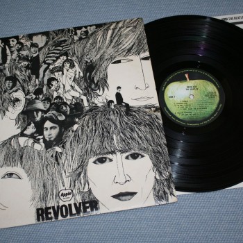 BEATLES - REVOLVER (j) - 